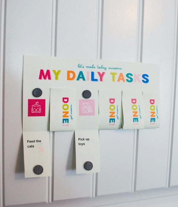 Daily Task Preview "My Daily Tasks" printable canva template preview.